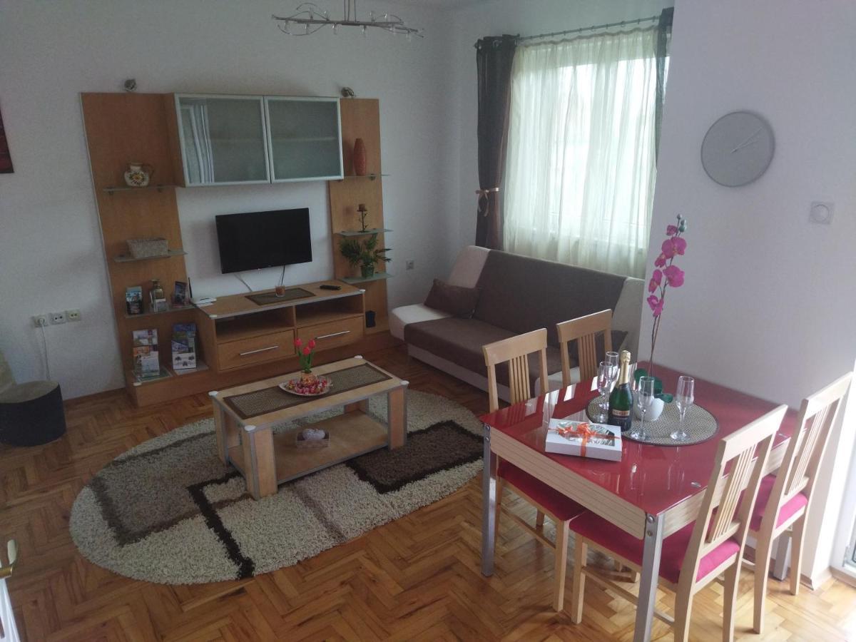 Dora Apartman Palic Exterior photo